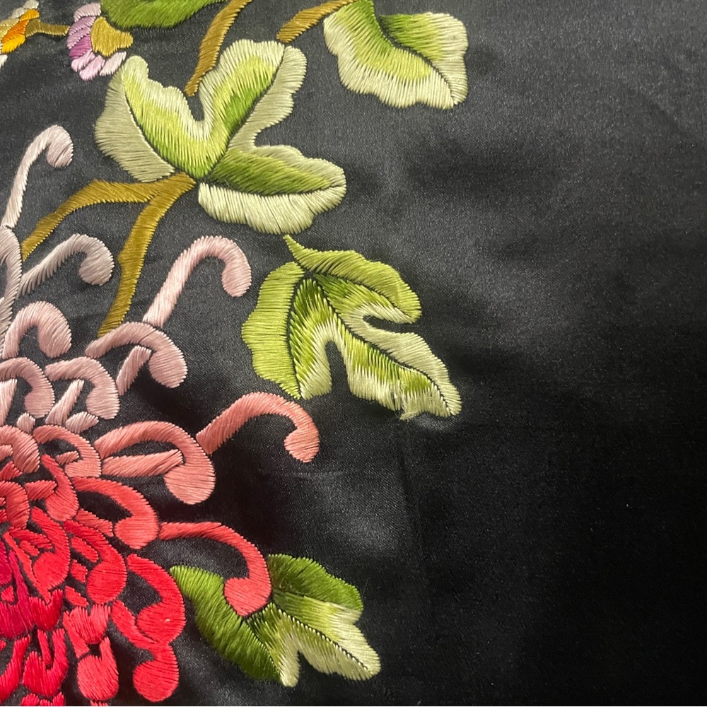 Vintage Golden Dragon Black Silk Embroidered Kimono Robe Floral Chinese - Picture 7 of 16